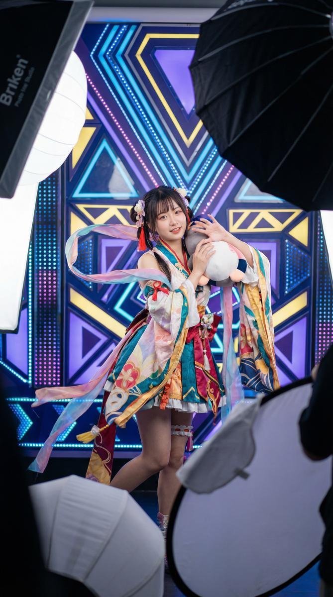 每日大赛cosplay动漫视频